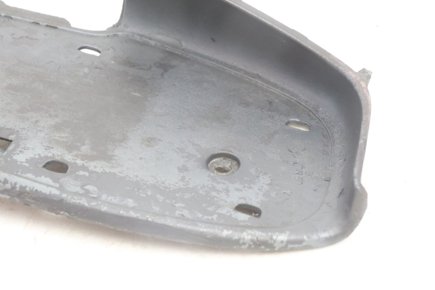 photo de CARENA PEDANA DESTRA GILERA RUNNER SP 50 (2002 - 2004) - Vista d'insieme del prodotto