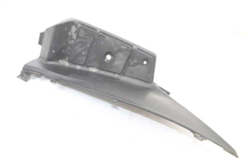 photo de CARENA PEDANA DESTRA SUZUKI BURGMAN 125 (2015 - 2017) - Altra angolazione