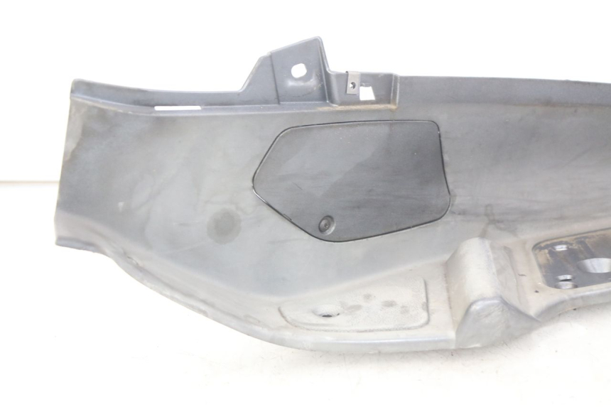 photo de MARCHE PIED DESTRO PIAGGIO X8 125 (2004 - 2007) - Ricambio usato controllato