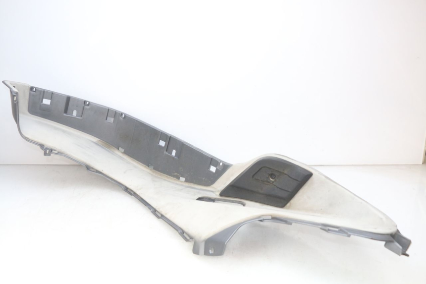 photo de MARCHE PIED DESTRO PIAGGIO X9 EVOLUTION 250 (2003 - 2007) - Primo piano tecnico