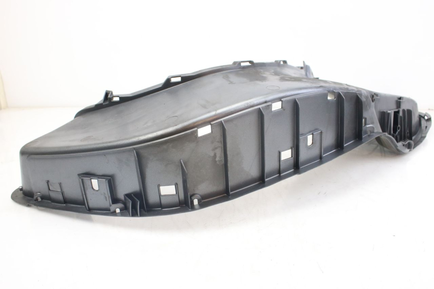 photo de MARCHE PIED DESTRO PIAGGIO X9 EVOLUTION 125 (2003 - 2007) - Primo piano tecnico