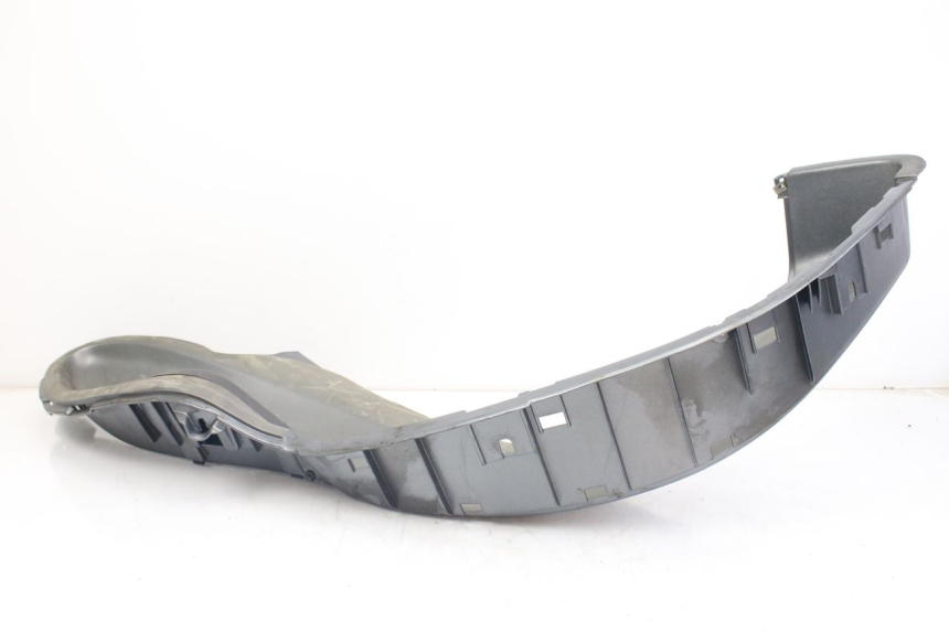 photo de MARCHE PIED DESTRO PIAGGIO X9 EVOLUTION 125 (2003 - 2007) - Dettagli dei punti di fissaggio