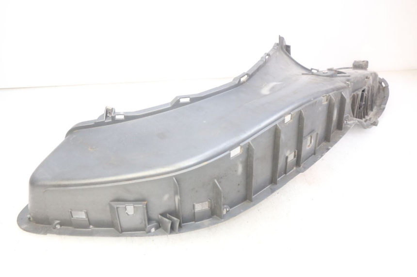 photo de MARCHE PIED DESTRO PIAGGIO X9 EVOLUTION 125 (2003 - 2007) - Zoom sullo stato d'uso