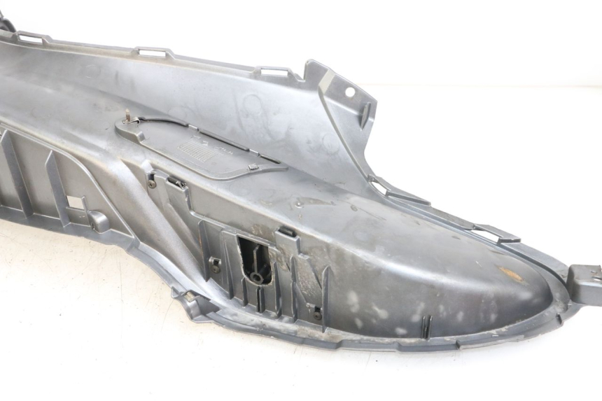 photo de MARCHE PIED DESTRO PIAGGIO X9 125 (2000 - 2003) - Zoom sullo stato d'uso