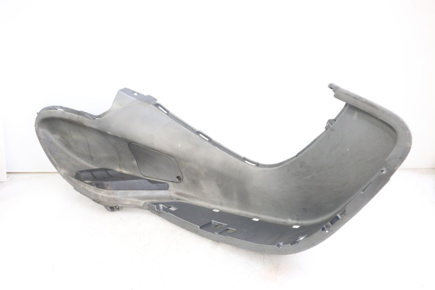 photo de MARCHE PIED DESTRO PIAGGIO X9 125 (2000 - 2003) - Dettagli dei punti di fissaggio