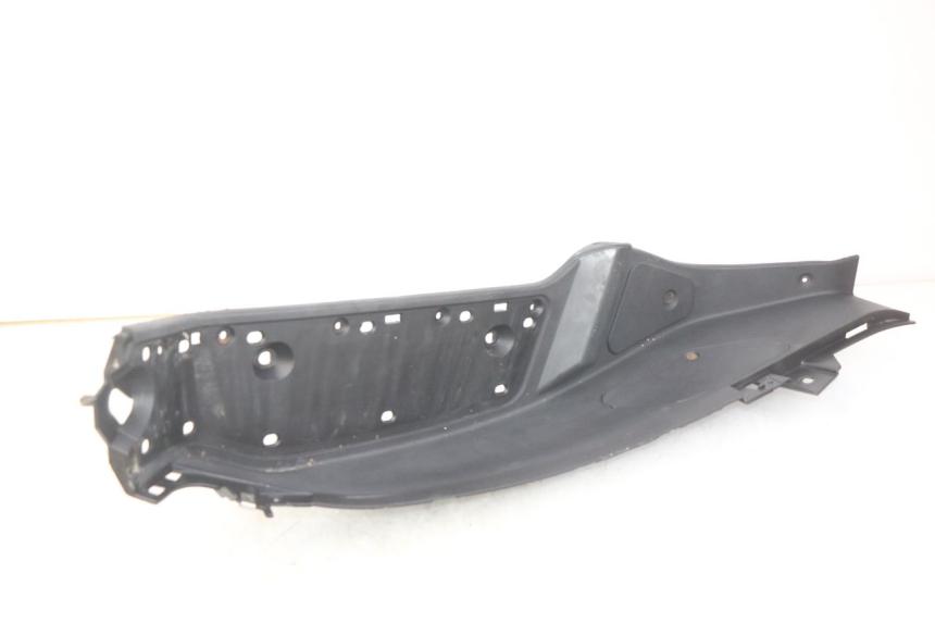 photo de MARCHE PIED DESTRO PIAGGIO XEVO - X EVO 125 (2007 - 2017) - Vista d'insieme del prodotto