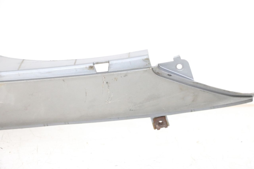 photo de MARCHE PIED DESTRO YAMAHA NEOS NEO'S 4T 50 (2008 - 2016) - Stato della superficie e materiale