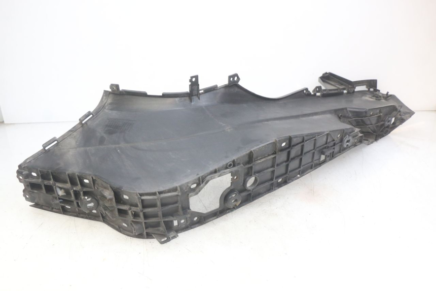 photo de MARCHE PIED DESTRO YAMAHA YP MAJESTY 400 (2004 - 2008) - Vista d'insieme del prodotto