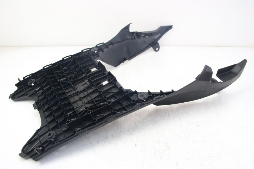 photo de PEDANE YAMAHA D'ELIGHT DELIGHT 125 (2017 - 2020) - Altra vista dell'articolo