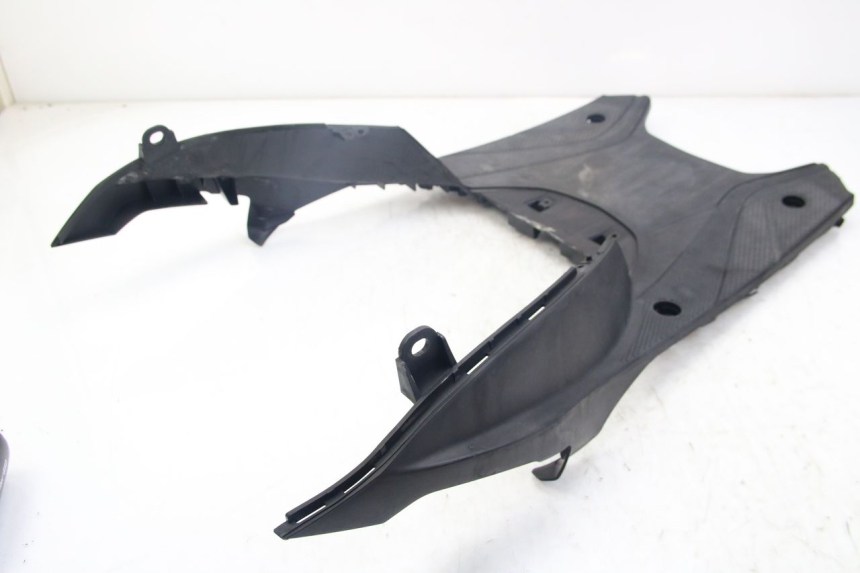 photo de PEDANE YAMAHA D'ELIGHT DELIGHT 125 (2017 - 2020) - Zoom sui componenti