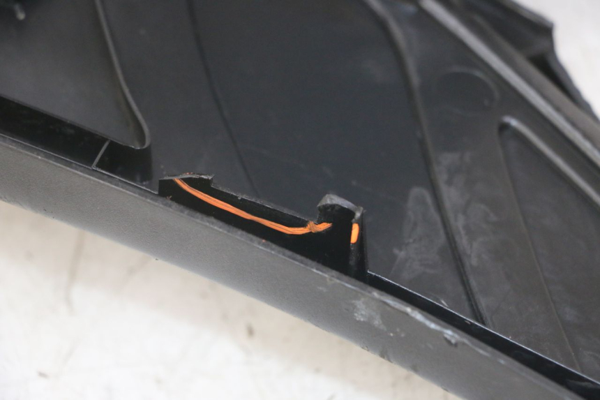 photo de PEDANA PEUGEOT ELYSEO 125 (1999 - 2004) - Altra vista dell'articolo