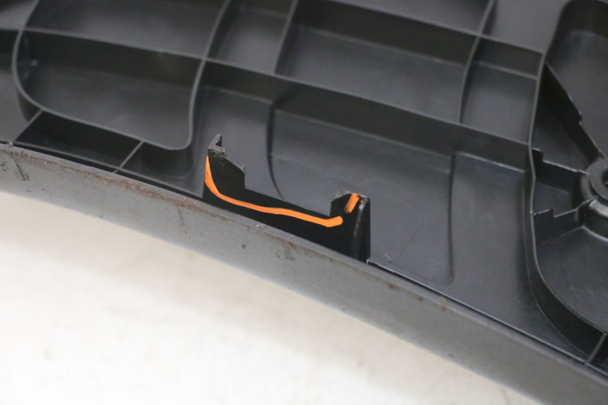 photo de PEDANA PEUGEOT ELYSEO 125 (1999 - 2004) - Marcature e riferimenti originali