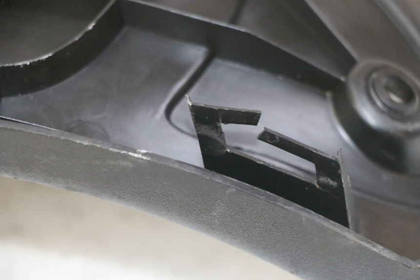 photo de CARENA PEDANA PEUGEOT ELYSTAR 125 (2002 - 2007) - Ricambio usato controllato