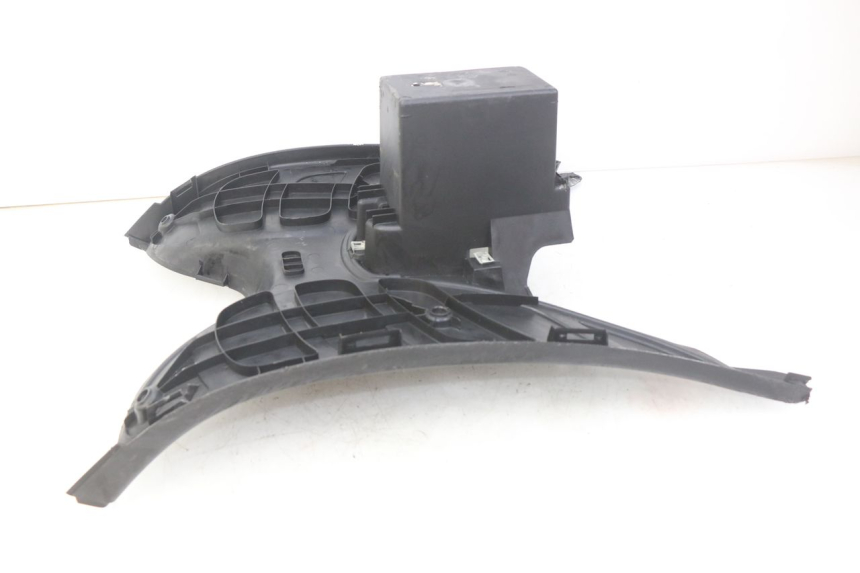 photo de PEDANA PEUGEOT ELYSTAR 50 (2002 - 2014) - Primo piano tecnico