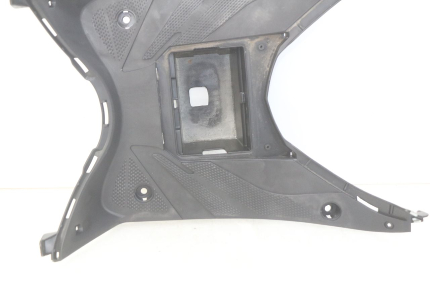 photo de MARCHE PIED JM MOTORS EVOLIS 4T 50 (2018 - 2022) - Stato della superficie e materiale