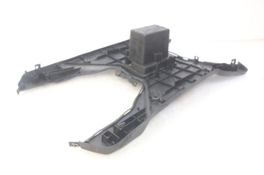 photo de PEDANA KEEWAY F-ACT FACT 50 (2006 - 2011) - Dettagli dei punti di fissaggio