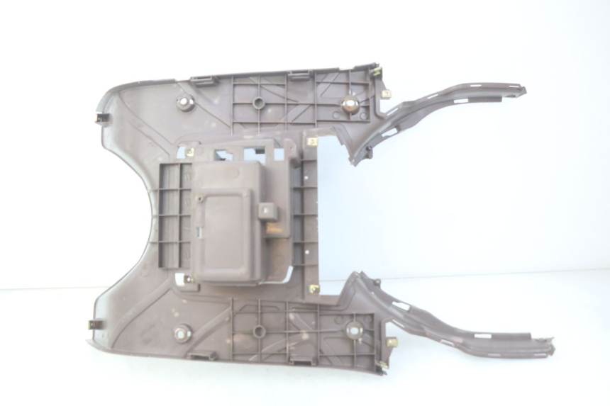 photo de PEDANA SYM FIDDLE 2 125 (2010 - 2013) - Dettagli dei punti di fissaggio