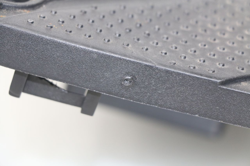 photo de CARENA PEDANA SYM FIDDLE 2 50 (2008 - 2013) - Stato della superficie e materiale