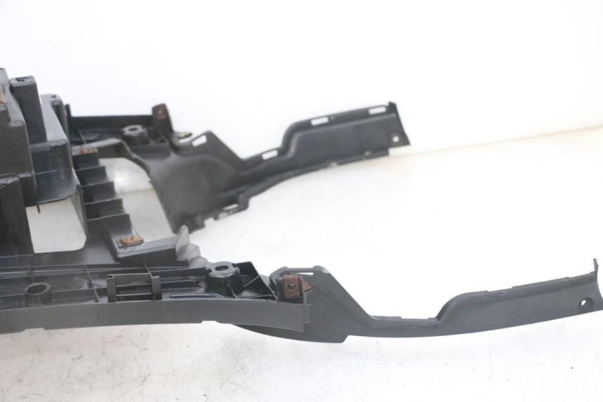 photo de CARENA PEDANA SYM FIDDLE 2 S 125 (2012 - 2014) - Dettaglio del componente