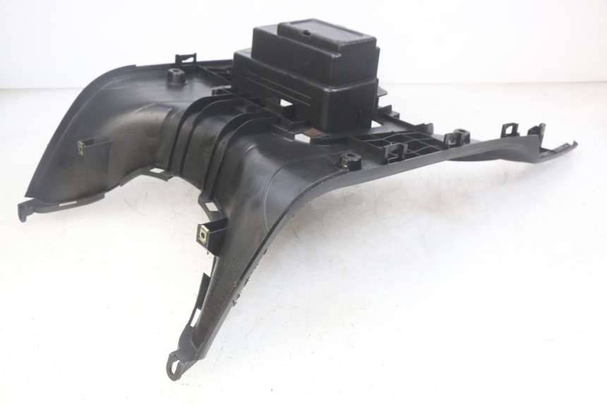 photo de PEDANA SYM FIDDLE 3 III 125 (2014 - 2020) - Primo piano tecnico