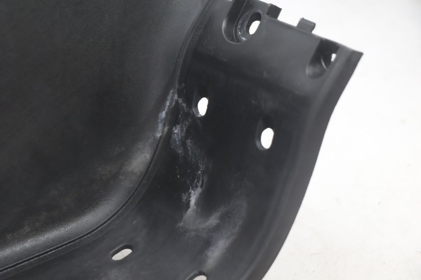 photo de CARENA PEDANA HONDA FJS SILVER WING SILVERWING 400 (2005 - 2008) - Primo piano tecnico