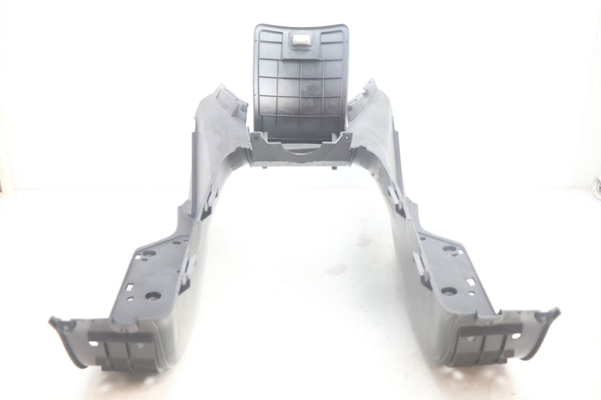 photo de CARENA PEDANA HONDA FJS SILVER WING SILVERWING 400 (2005 - 2008) - Marcature e riferimenti originali