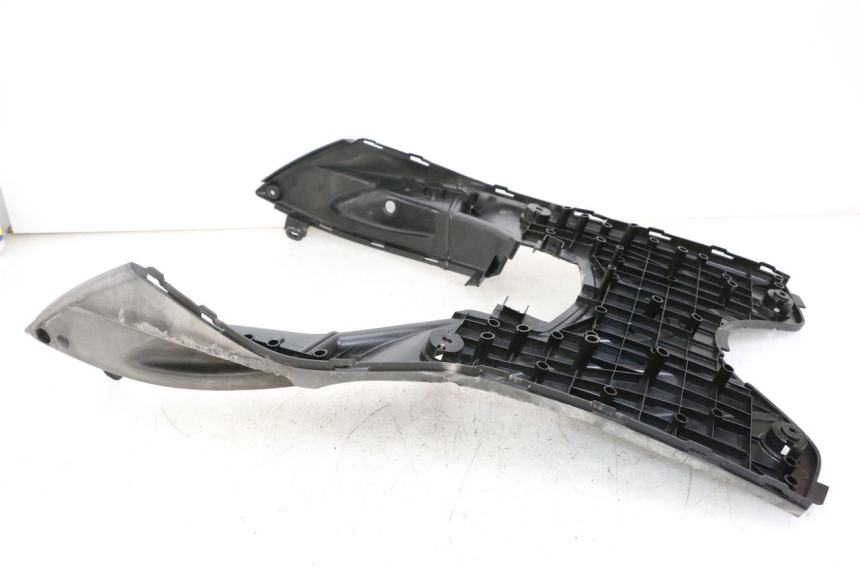 photo de CARENA PEDANA MBK FLAME X 125 (2007 - 2016) - Dettaglio del componente