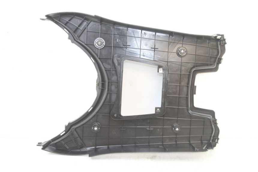 photo de PEDANA VENESI FLY RETRO 4T 50 (2020 - 2025) - Dettagli dei punti di fissaggio