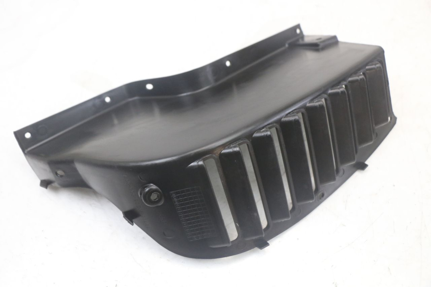 photo de PEDANA SINISTRA QUADRO 3D S 350 (2013 - 2018) - Primo piano tecnico