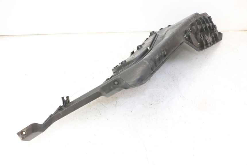 photo de CARENA PEDANA SINISTRA QUADRO 4 4D 350 (2015 - 2018) - Primo piano tecnico