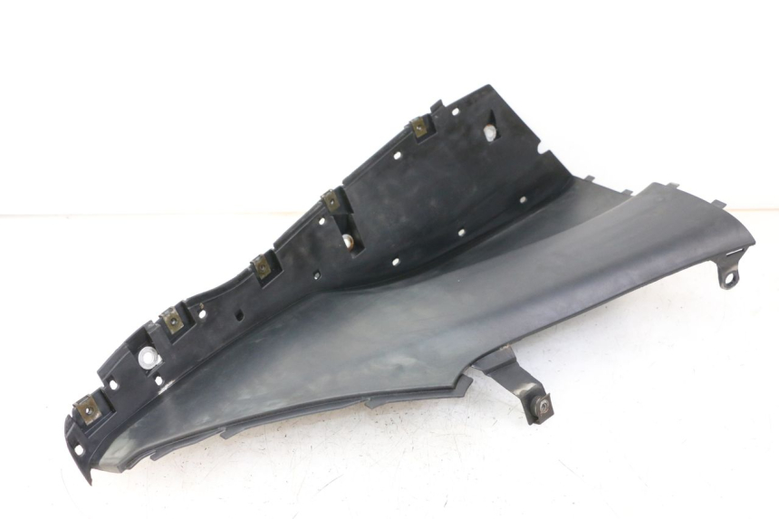 photo de PEDANA SINISTRA BMW C1 125 (2000 - 2003) - Dettagli dei punti di fissaggio