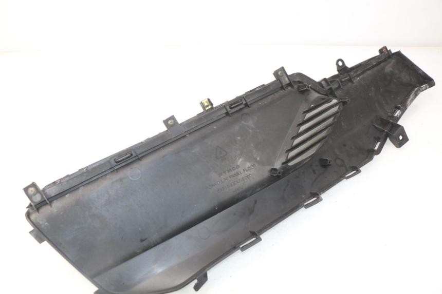 photo de PEDANA SINISTRA KYMCO DINK STREET 125 (2009 - 2014) - Zoom sullo stato d'uso