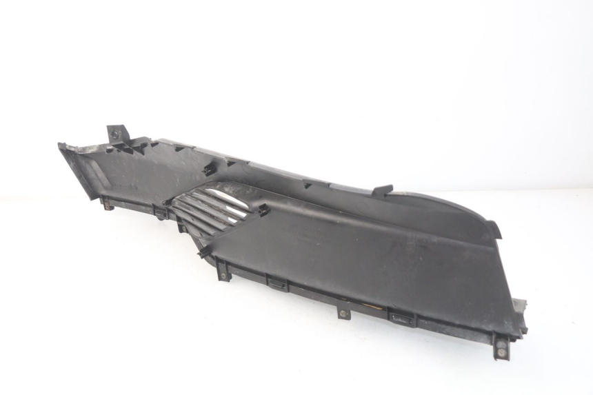 photo de PEDANA SINISTRA KYMCO DINK STREET 125 (2009 - 2014) - Dettagli dei punti di fissaggio