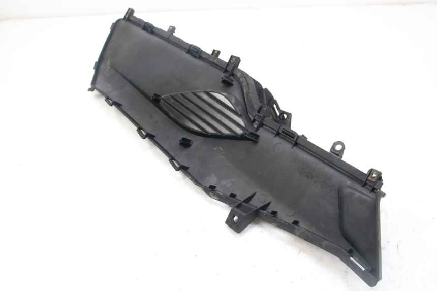 photo de PEDANA SINISTRA KYMCO DINK STREET 125 (2009 - 2014) - Primo piano tecnico