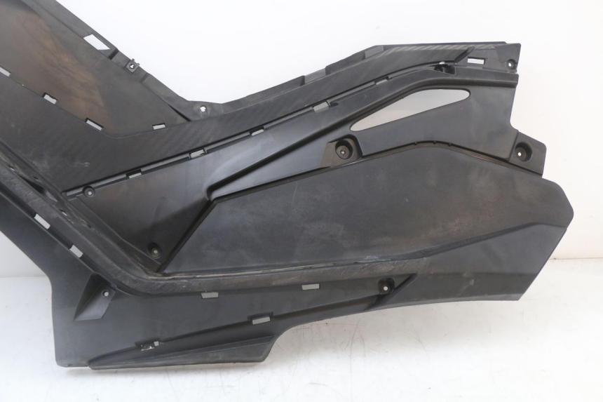 photo de CARENA PEDANA SINISTRA LONGJIA EASY MAX 125 (2020 - 2024) - Zoom sullo stato d'uso