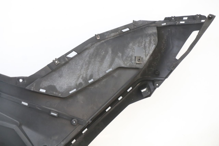 photo de CARENA PEDANA SINISTRA LONGJIA EASY MAX 125 (2020 - 2024) - Vista d'insieme del prodotto