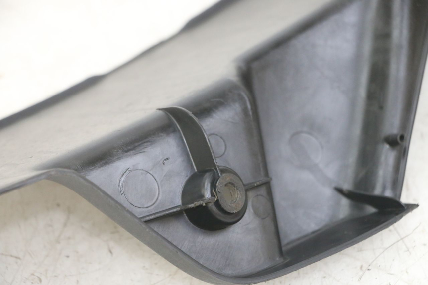 photo de CARENA PEDANA SINISTRA PEUGEOT ELYSEO 125 (1999 - 2004) - Vista d'insieme del prodotto