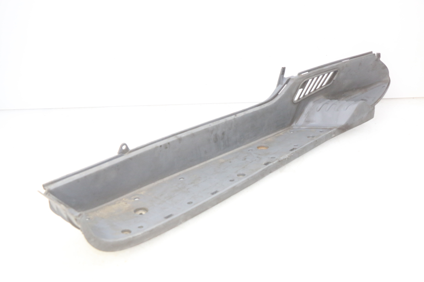 photo de PEDANA SINISTRA HONDA FES PANTHEON 2T 125 (1998 - 2002) - Primo piano tecnico