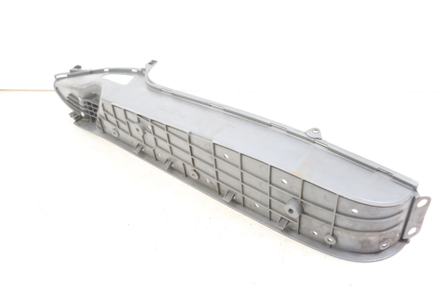 photo de PEDANA SINISTRA HONDA FES PANTHEON 2T 125 (1998 - 2002) - Zoom sullo stato d'uso