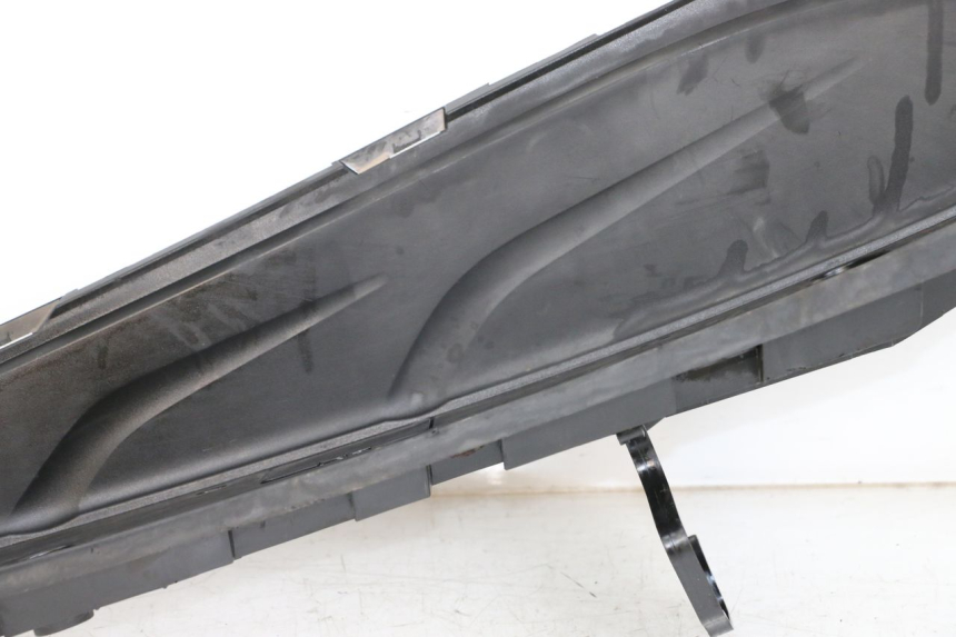 photo de PEDANA SINISTRA HONDA FES S-WING SWING ABS 125 (2007 - 2015) - Ricambio usato controllato