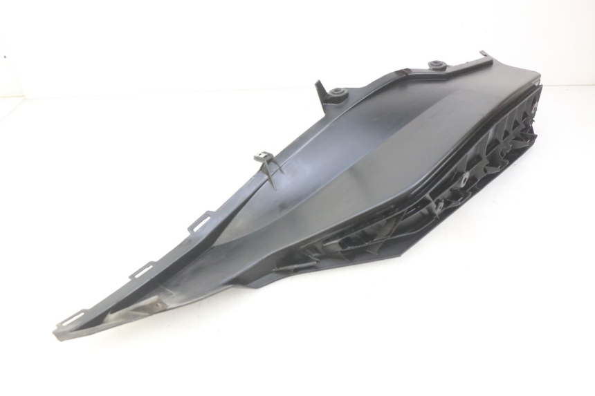 photo de PEDANA SINISTRA HONDA FORZA 125 (2015 - 2016) - Primo piano tecnico