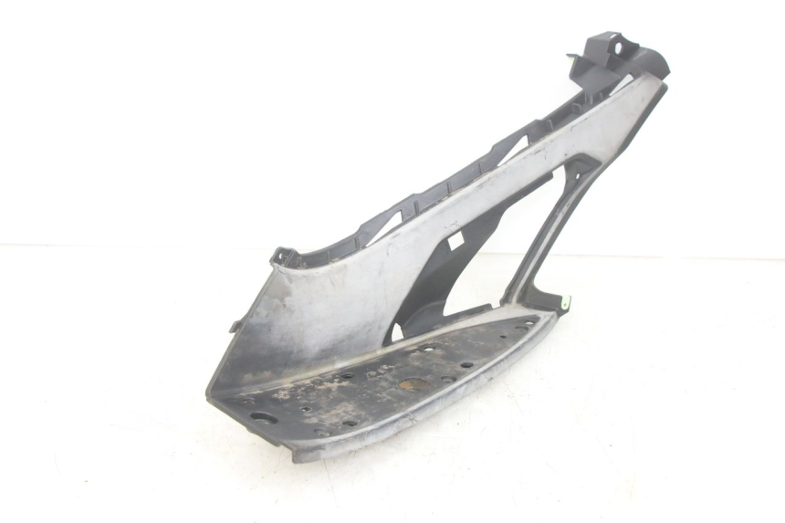 photo de CARENA PEDANA SINISTRA PEUGEOT GEOPOLIS RS 125 (2007 - 2009) - Primo piano tecnico