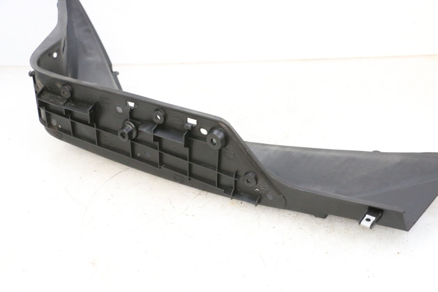 photo de CARENA PEDANA SINISTRA JM MOTORS GTS 125 (2015 - 2019) - Altra angolazione