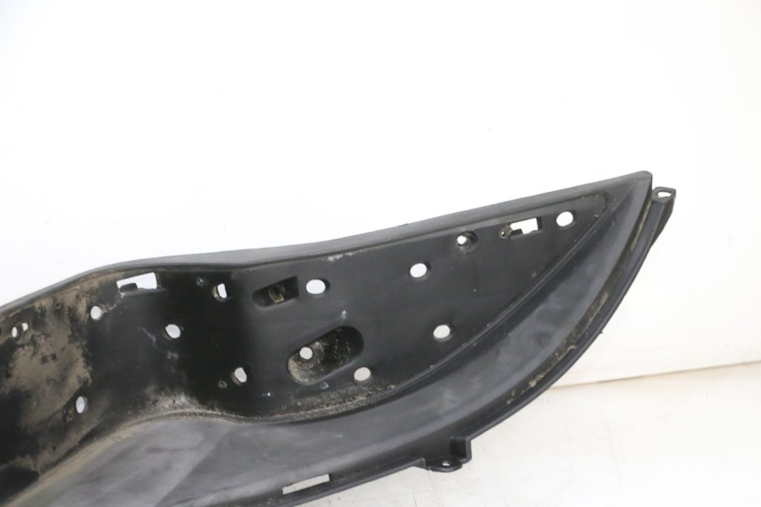 photo de CARENA PEDANA SINISTRA JM MOTORS GTS 125 (2015 - 2019) - Ricambio usato controllato