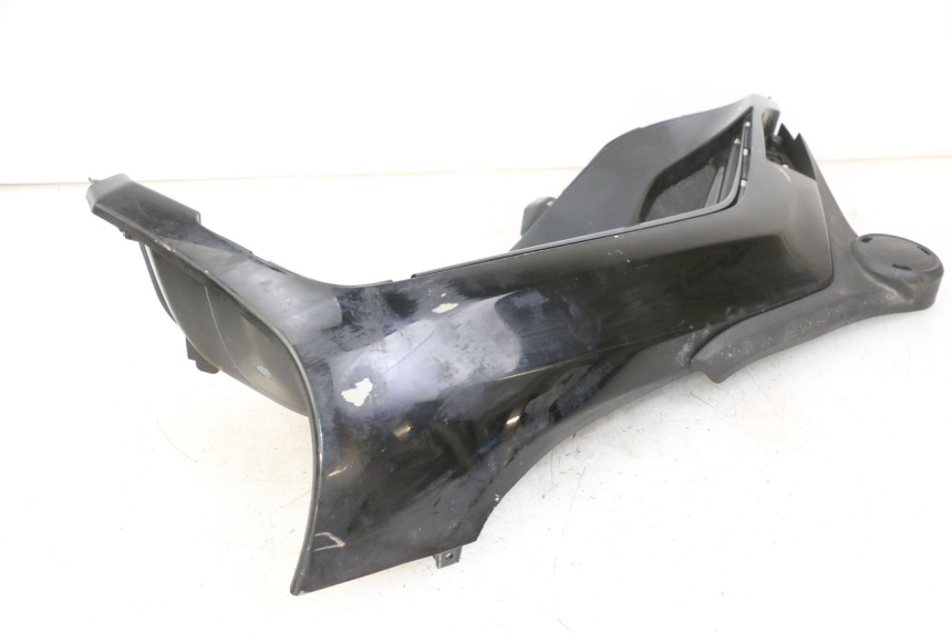 photo de CARENA PEDANA SINISTRA PIAGGIO IE MP3 YOURBAN 300 (2011 - 2016) - Foto prodotto supplementare