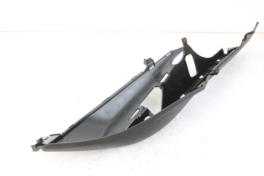 photo de CARENA PEDANA SINISTRA MBK OVETTO ONE 2T 50 (2013 - 2017) - Zoom sullo stato d'uso