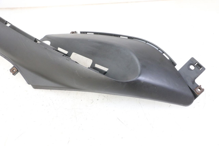 photo de CARENA PEDANA SINISTRA MBK OVETTO ONE 2T 50 (2013 - 2017) - Dettagli dei punti di fissaggio