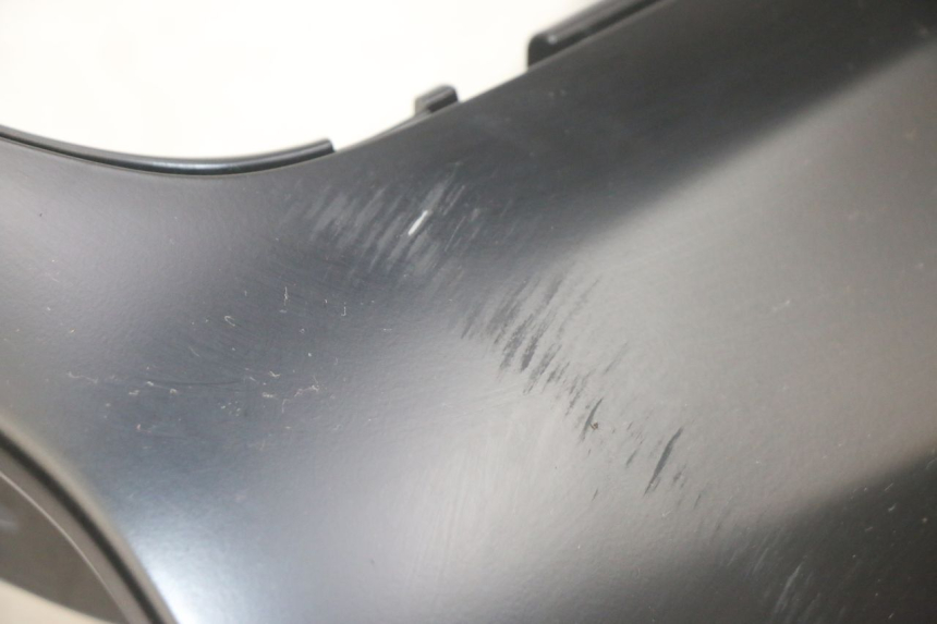 photo de CARENA PEDANA SINISTRA PIAGGIO MP3 HPE 300 (2019 - 2026) - Caratteristiche distintive