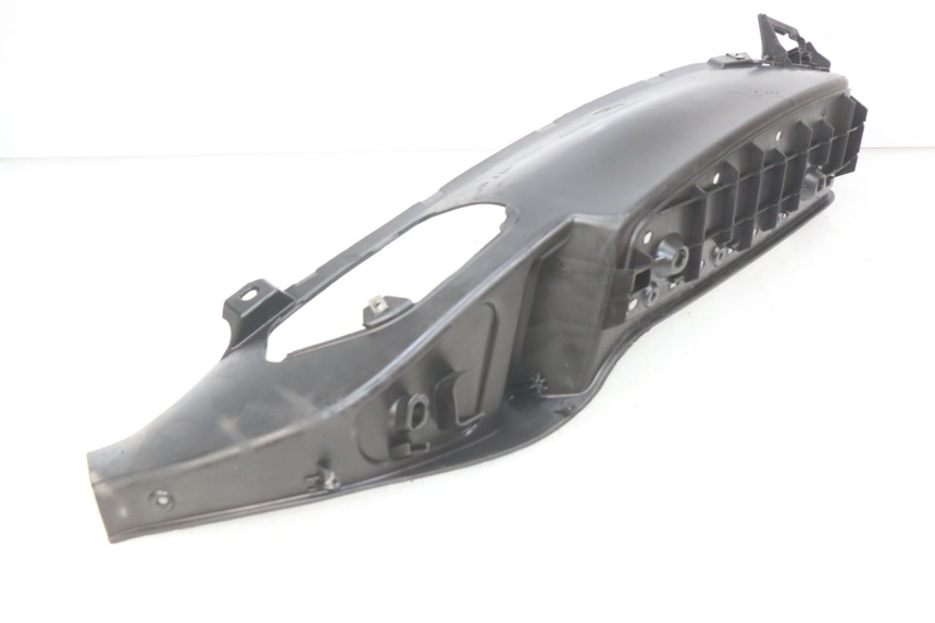 photo de PEDANA SINISTRA PIAGGIO MP3 LT 300 (2010 - 2016) - Dettaglio del componente