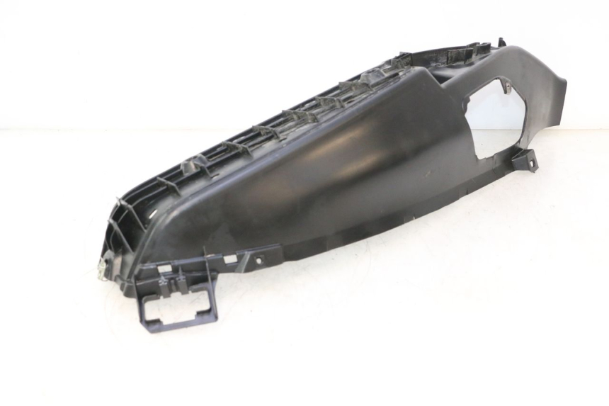 photo de Pedana sinistra PIAGGIO MP3 LT 400 (2007 - 2012) - Dettaglio del componente